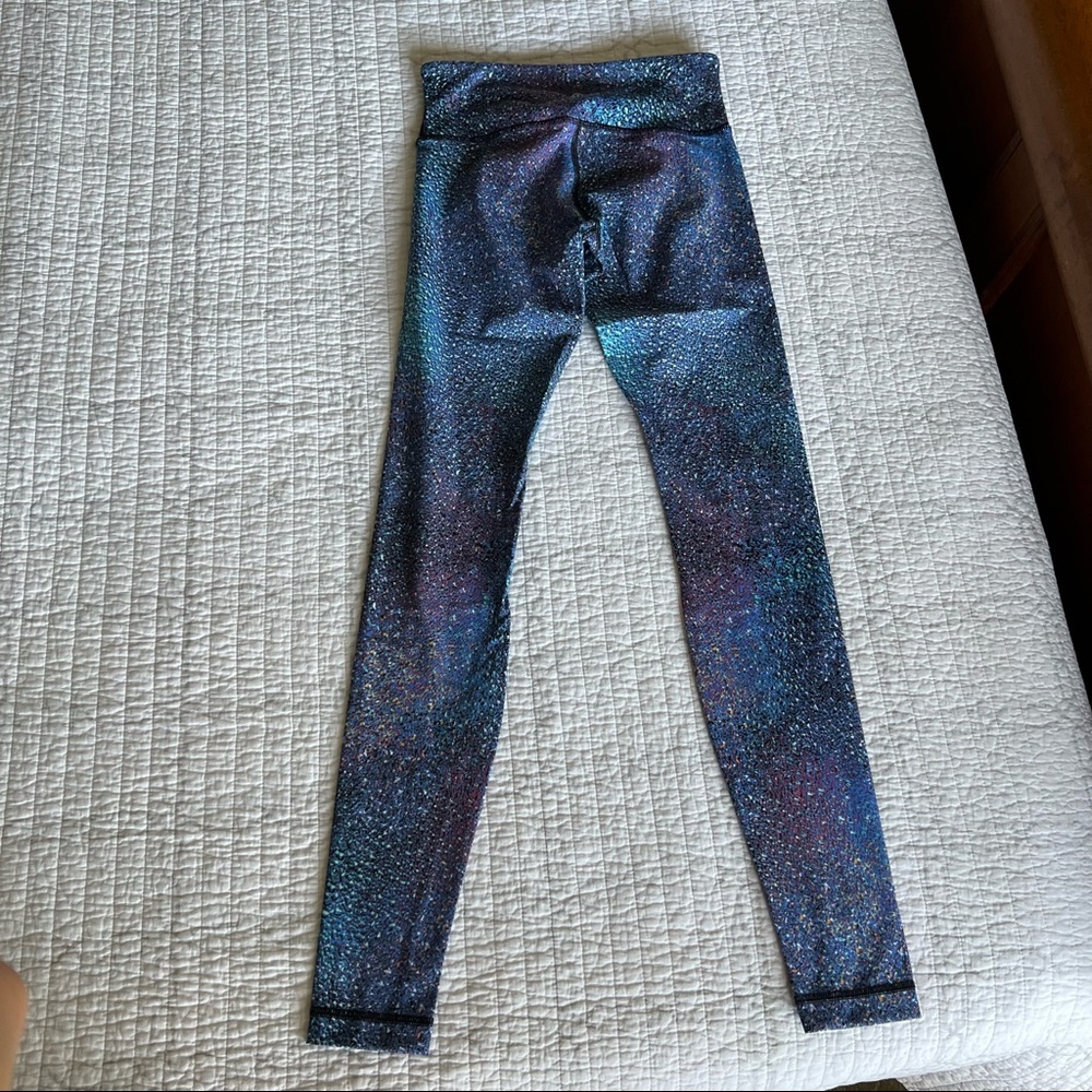 Lululemon full length wunder under in flashback static powder pink kayak blue